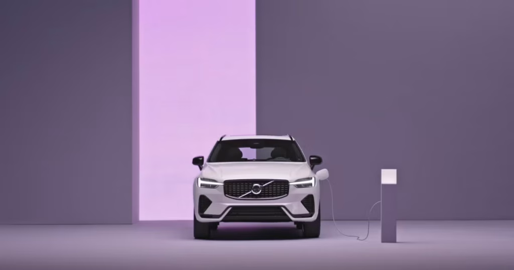 Volvo XC60 Plug-in Hybrid Ultra thiết kế chuẩn Scandinavia